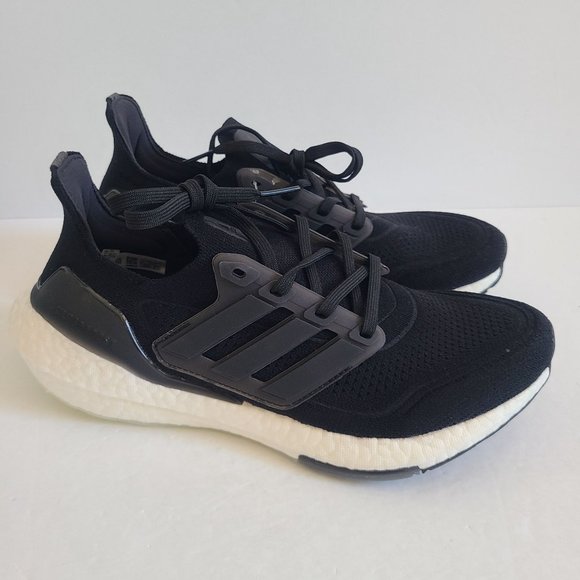 NEW Adidas Ultraboost 21 Running Shoes FY0378 Size 8.5 Black main image 4